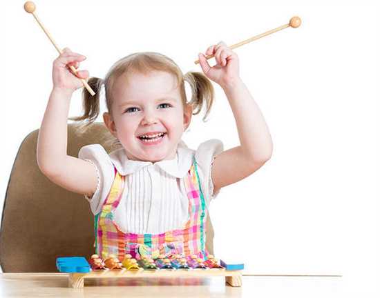 个月宝宝饮食指南：科学喂养，助力宝宝健康成